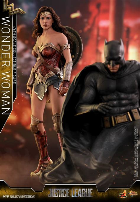 Justice League Wonder Woman 16 Scale Figures By Hot Toys