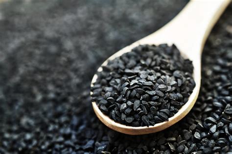 Nigella sativa black cumin seeds. Black Cumin Seed Oil for Strong, Healthy, Robust Looking Skin