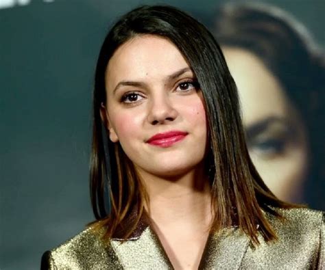 Dafne Keen Biography Facts Childhood And Life Of The English Spanish