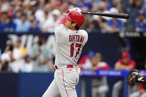 Shohei Ohtani Hits Majors Leading 39th Home Run Against Blue Jays