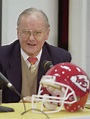 Late Chiefs owner Lamar Hunt’s mansion for sale for $19.95 million