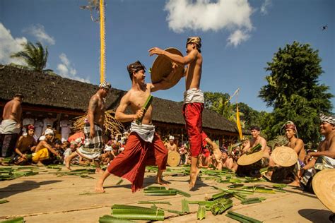 Bali Perang Pandan Tenganan War Dance Bali Mekare Karean