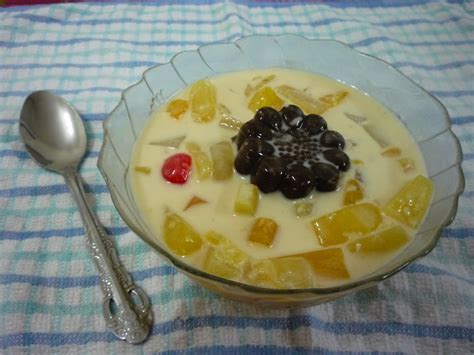 Resep nya bermacam2 & buah atau cocktail dingin bisa mjd salah satunya. COCKTAIL BUAH
