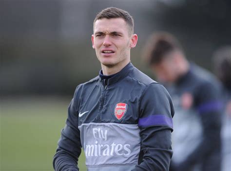 thomas vermaelen challenges arsenal to continue top four momentum against everton the