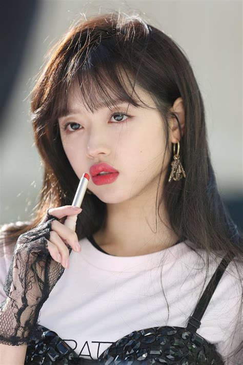 191115 Wm Entertainment Naver Update Oh My Girls Yooa Clio Oh My Girl Yooa My Girl