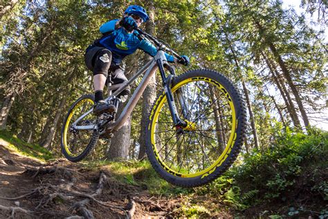 We roamed the pits and found five bikes we just had to share. First Ride: Pikes Peak Prototype: Rose Adjustable Enduro ...