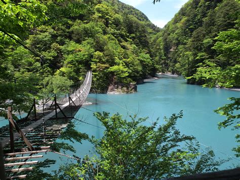 Yumeno Tsuribashi 夢の吊り橋 In Kawane Honcho River Japan Visiting
