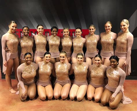 Team Spotlight University Of Alabama Dance Team Loud And Proud At