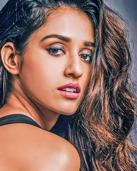 disha patani r dishapatanifans