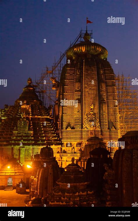 India Odisha Bhubaneswar Lingaraj Temple At Sunset Stock Photo Alamy