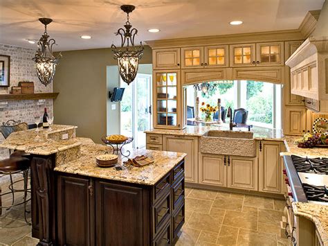 Despite its importance kitchen lighting can sometimes be the last consideration when it comes. New Kitchen Lighting Design Ideas 2012 From HGTV ...