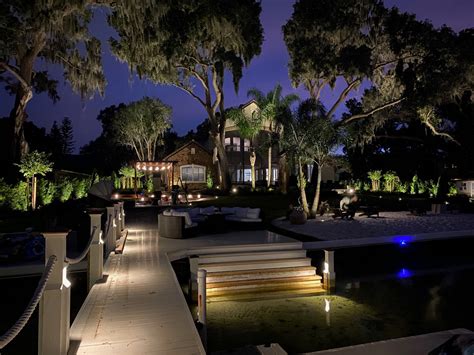 Landscaping Tips Outdoor Lighting Brings The Magic