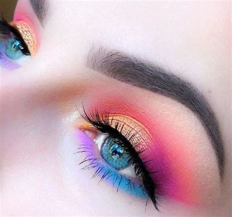 Best Magical Eye Makeup Ideas For 2019 40 Colorful Makeup Eyeshadow