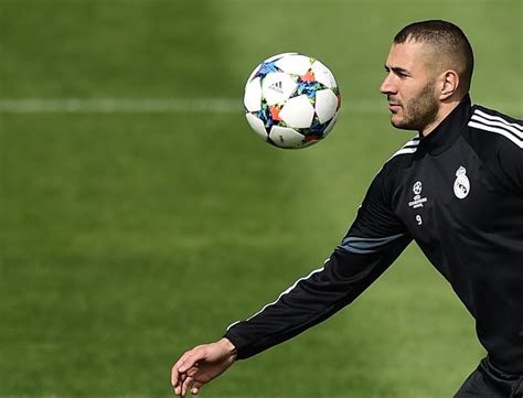 Mathieu Valbuena Sex Tape Real Madrid Striker Karim Benzema Arrested