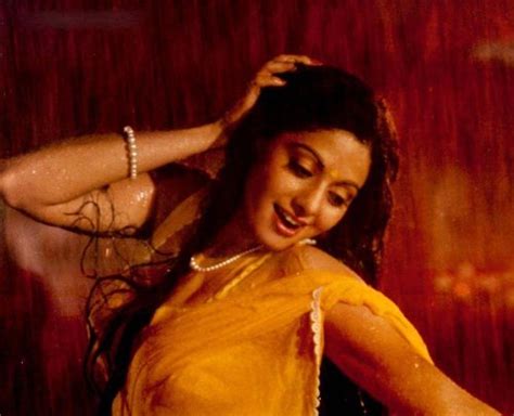 Tamil Telugu Hindi Old Actress Sridevi Very Rare Unseen Hot Sexy Big