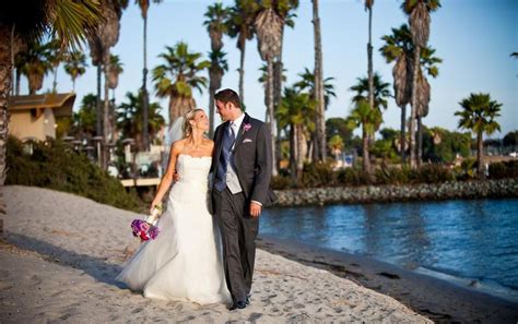 Bride And Groom On The Island Beach San Diego Wedding Reception Wedding Reception Locations