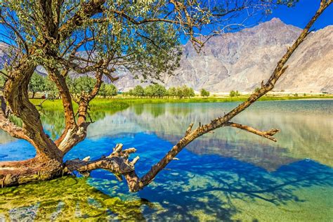 Photo The Blind Lake Shigar Skardu Gilgit Baltistan