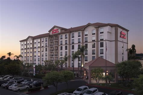 Hampton Inn And Suites Anaheim Garden Grove Qantas Hotels