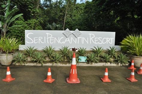 Property location with a stay at seri pengantin resort in janda baik, you'll be 19.5 mi (31.3 km) from genting highlands theme park and 14 mi (22.6 km) from genting skyway. Seri Pengantin Resort at Janda Baik , Pahang | Beautiful ...