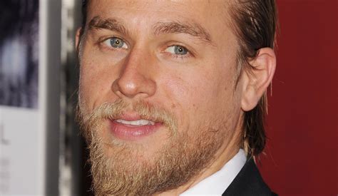 charlie hunnam replaced in fifty shades of grey film