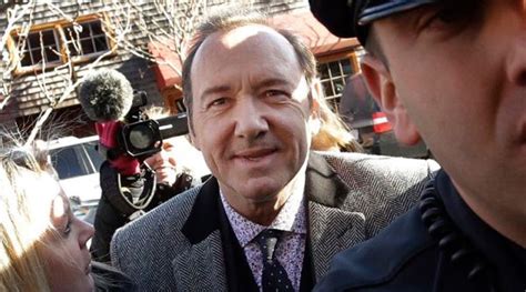 Scotland Yard Questioned Kevin Spacey Over Assault Claims Hollywood