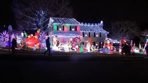 Christmasprism App Helps Families Find All The Best Christmas Light