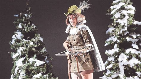 Safari jungle jäger dschungel urwald kostüm kleid damen herren jägerin rancherin. Weihnachtsmärchen des Staatstheaters: Auf der Jagd nach ...