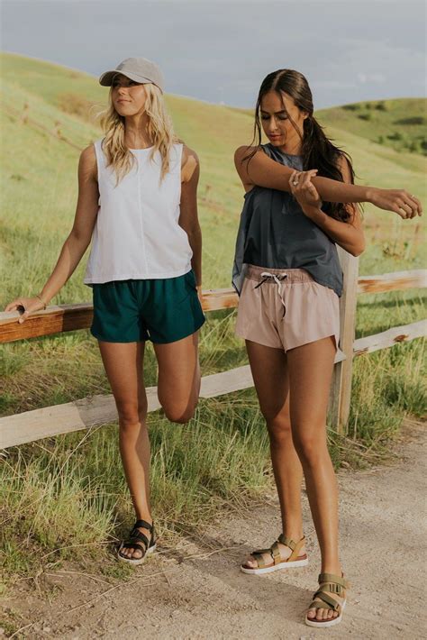 Cute Hiking Outfits Summer Hiking Outfit Spring Cute Athletic Outfits