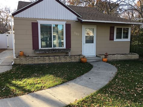 537 Box Elder St, Plentywood, MT 59254 | Zillow