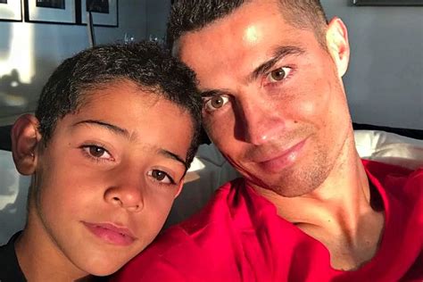 Ronaldo Son Fils Est Meilleur Que Lui Parier Nc