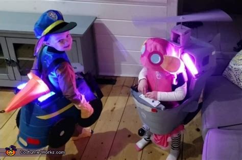 Paw Patrol Chase And Skye Costume Mind Blowing Diy Costumes Photo 24