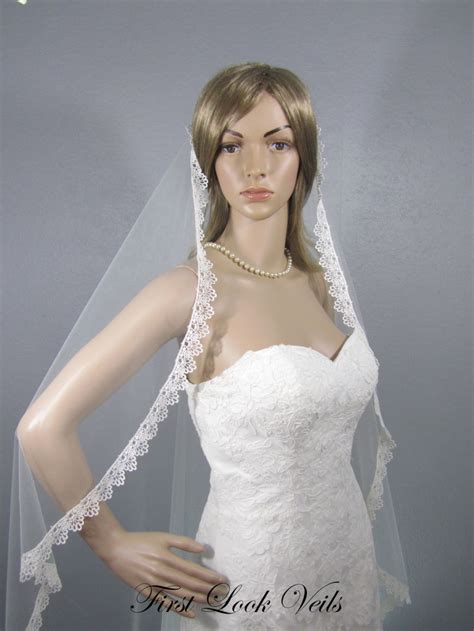 Lace Wedding Veil Ivory Bridal Vail Waltz Length Vale Long Etsy