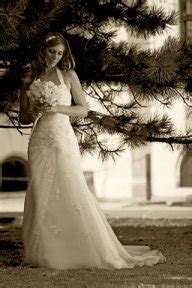 Buy a wedding dress direct from the bride and save. Dream Second Hand Wedding Dress Agency | Bridal Shops in ...
