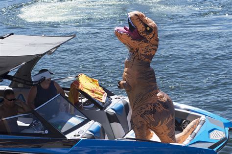 Full information about portside houseboat rentals in sicamous, british columbia, canada: Sicamous: This is Canada's houseboat capital - Salmon Arm ...