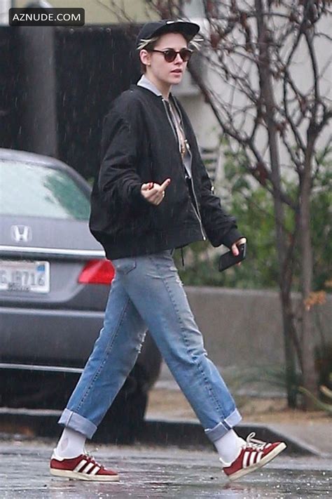 Kristen Stewart And Girlfriend Sara Dinkin Step Out To Grab A Morning