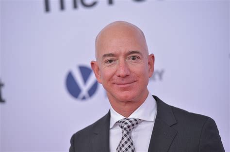 In addition to his coaching duties with spurs, he also became the head coach of us's man national basketball team in 2016. Jeff Bezos is The Richest Man in the World, But Hundreds ...