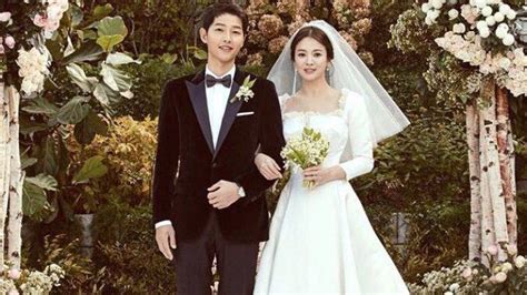 perjalanan cinta song joong ki dan song hye kyo dari pacaran menikah hingga akhirnya bercerai