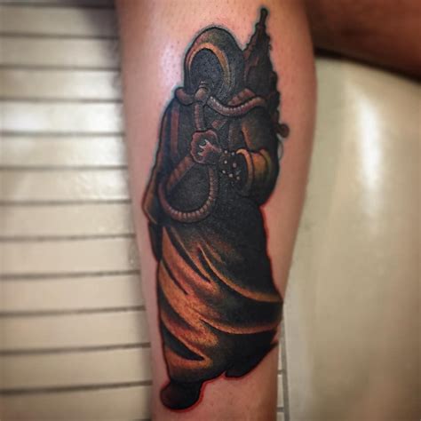 Guy fieri, have you, if not looked at the clothes in your closet, at least felt them? Guy Fieri Tattoos : Guy Fieri Facts 15 Things You Don T Know About Guy Fieri Delish Com / Guy is ...