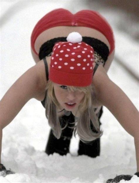 Hot Girls To Warm Up Your Winter Pics