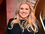 Kelly Clarkson needs another kid - Savanna News