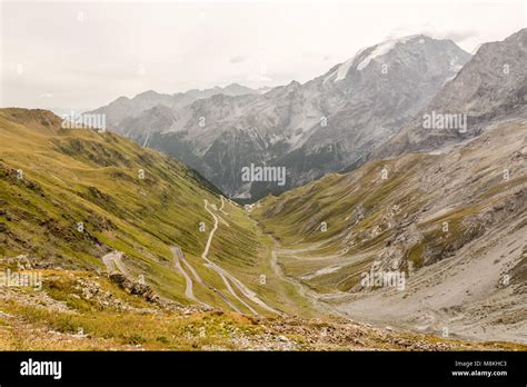 Stelvio Pass Road Italy Hi Res Stock Photography And Images Alamy
