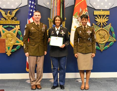 Sergeant Major Of The Army Recognizes Local Recruiter Joint Base San