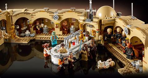 Lego Star Wars Mos Eisley Cantina Set Unveils A Massive Hive Of Scum