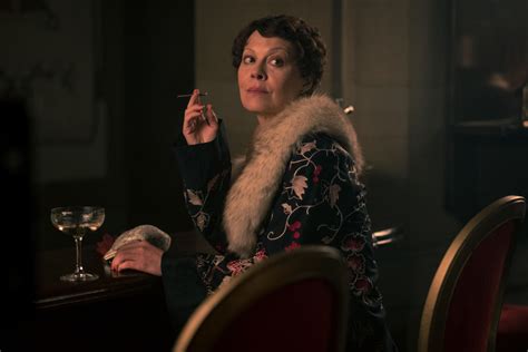 How Peaky Blinders Wrote Out Late Star Helen Mccrorys Character Aunt Polly In Heartbreaking Scene