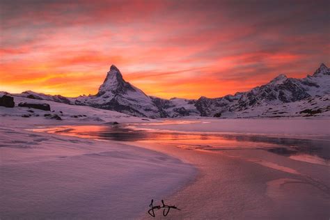 The Matterhorn Matterhorn Natural Landmarks Beautiful Sunset