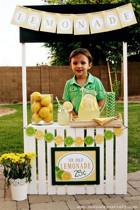 Outer Door Pallet Fun Coolest Pallet Projects For Kids Diy Lemonade