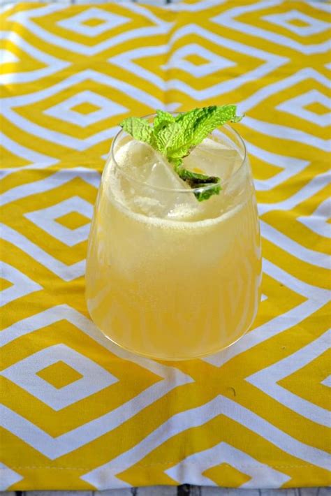 Meyer Lemon Margarita Recipe Lemon Margarita Lemon Recipes Best