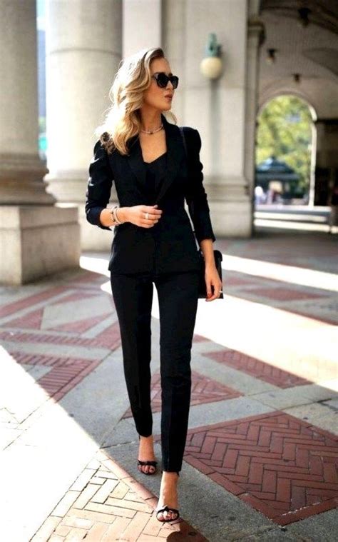 27 Cute Professional Work Outfits Ideas For Women 2020 Pinmagz In