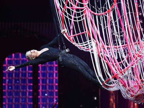 Pink Returns To The Stage After Being Hospitalized For Gastric Virus