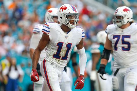 Naked Buffalo Bills Receiver Zay Jones Video Surfaces After Fight